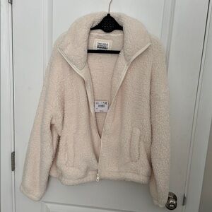 AEO Oversized Sherpa Jacket